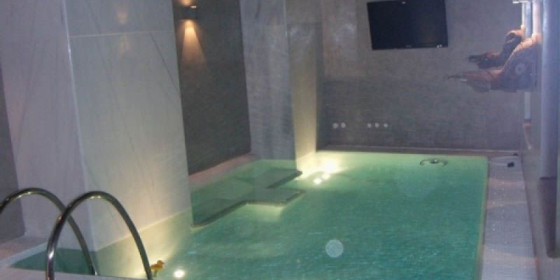 Piscina interior en Talavera de la Reina
